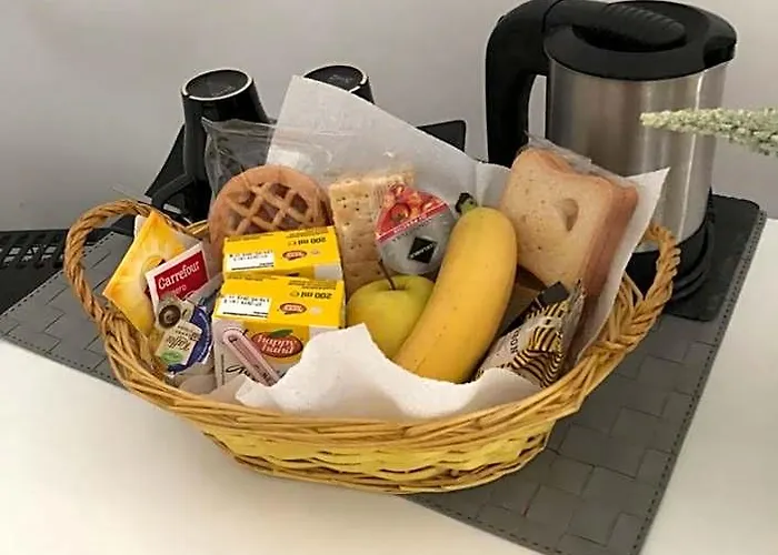 Acomodação com café da manhã  Luiza Vatican House
