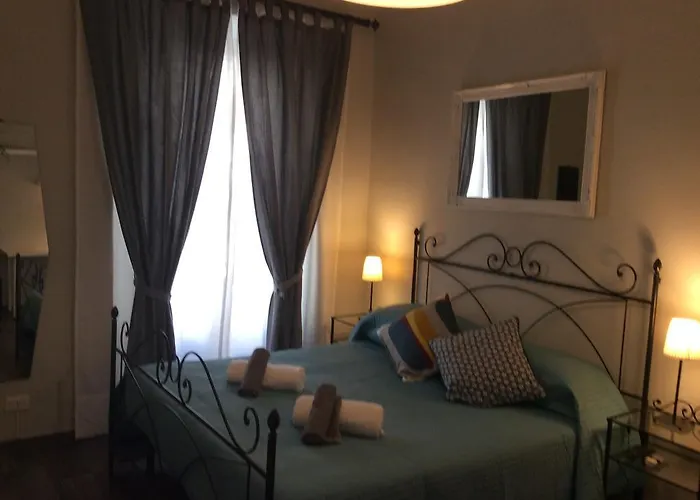 Luiza Vatican House 4*
